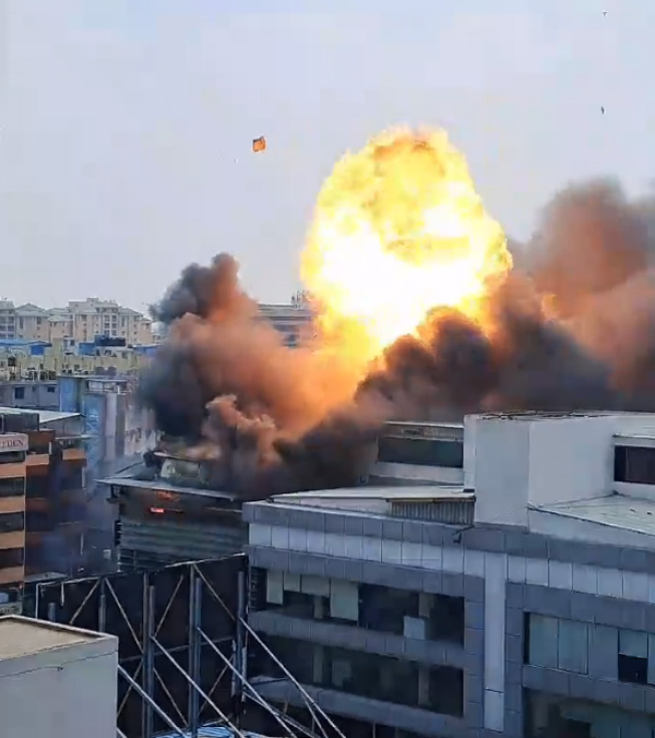 Maruti Nexa Showroom Building Fire Accident