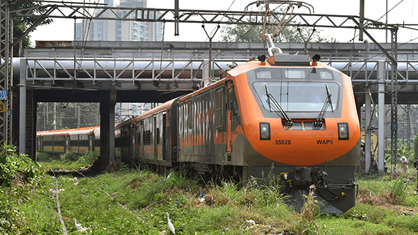 Vande Sadharan train