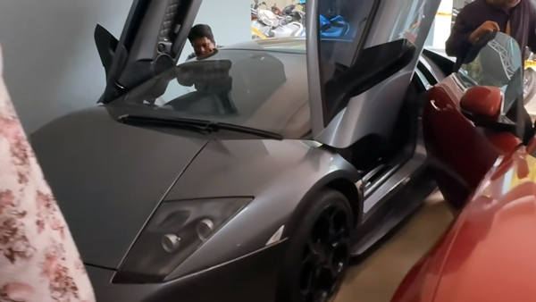 Sukesh Chandrashekhar Seized Luxury Car Auction