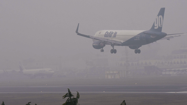 CAT III Technology Prevent Flight Disruptions During Fog 
