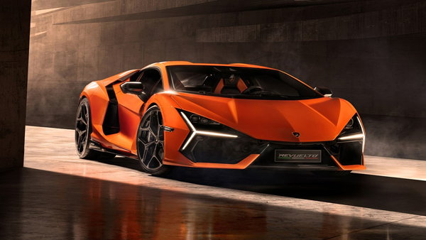 Lamborghini Revuelto Lamborghini Revuelto