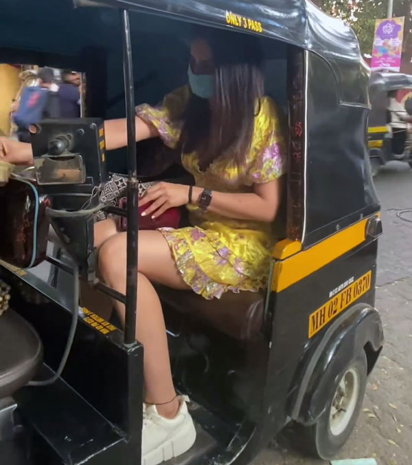 Rakul Preet Singh Spotted Riding In An Auto 