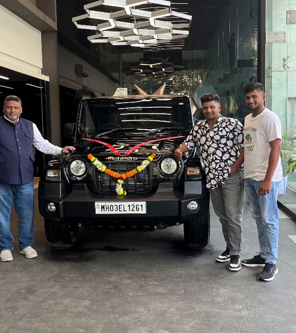 Anand Mahindra Gifted Thar to Safraraz Khan s Father