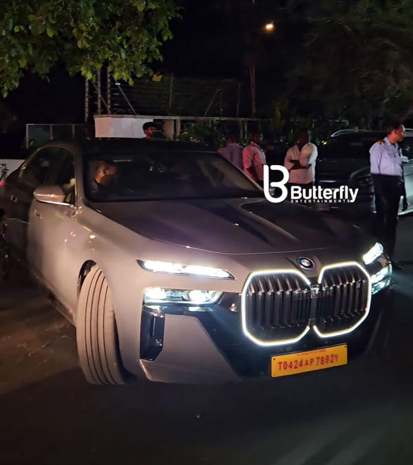 Pushpa Actor Allu Arjun New Car BMW 7 Series