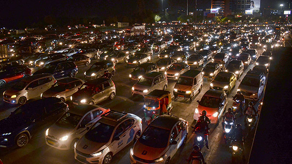 Nitin Gadkari Big Statement On Petrol Diesel Vehicles