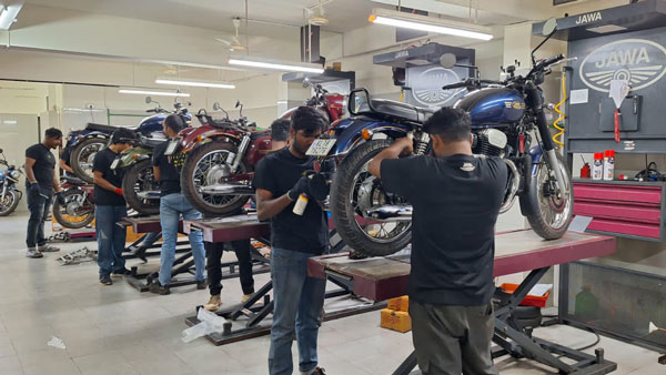 Jawa Yezdi Mega Service Camps