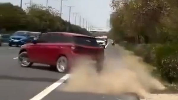 Hyundai i20 stunting on expressway fined