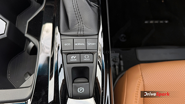 2025 Toyota Camry Review