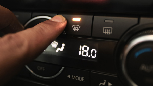 Safely Removing Fog from Car Windshield