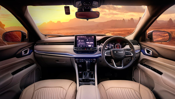 2025 Jeep Compass Sandstorm Edition