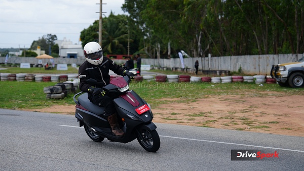Suzuki e-Access Review