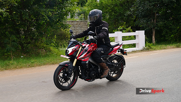 Bajaj NS 400Z Review