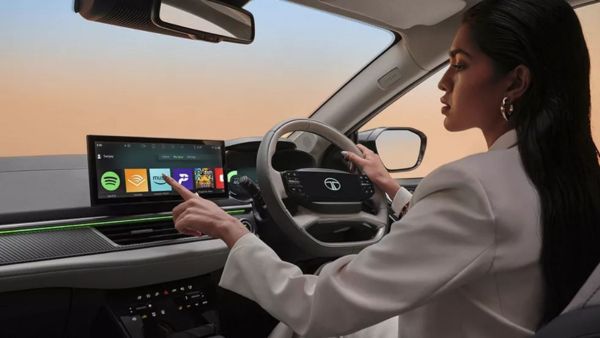 Top 10 Electric Car Brands July 2025