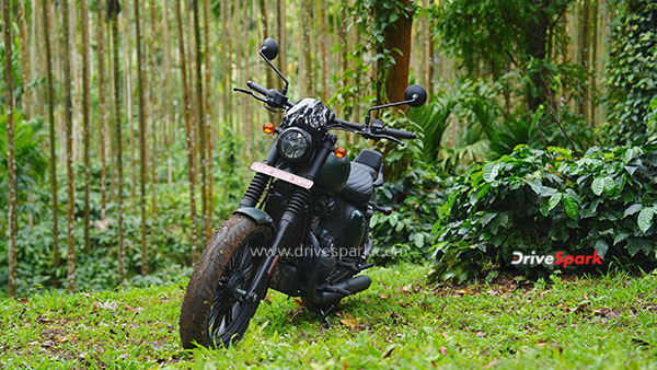 2025 Yezdi Roadster Review