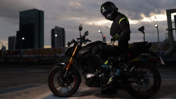 Hero Xtreme 160R 4V Cruise Control