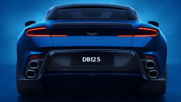 Aston Martin DB12 S