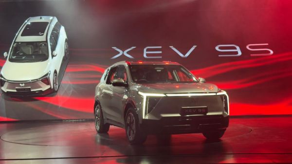 Mahindra XEV 9S