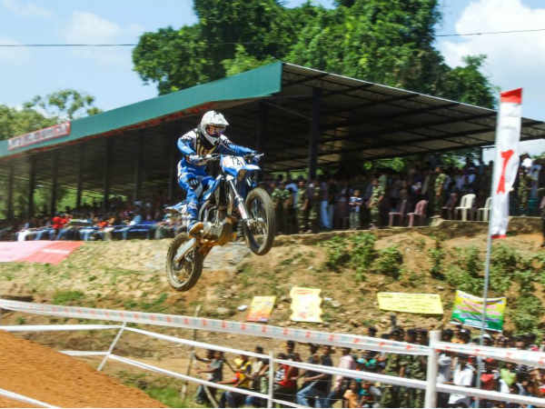 Loosing Sight Of The Shore