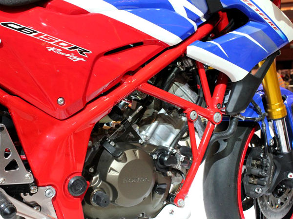 Honda CB150R Streetbike