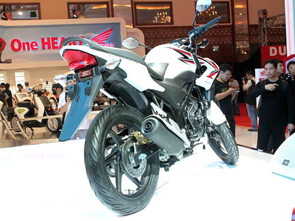 Honda CB150R Streetbike