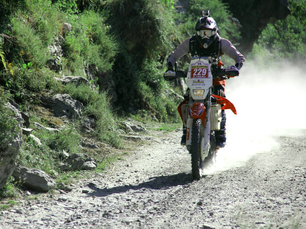 CS Santosh Battling Raid de Himalaya