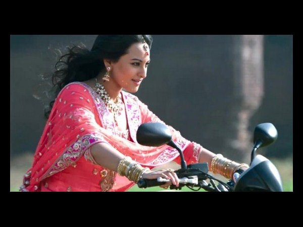 Picture Dekho Bike Jeeto 