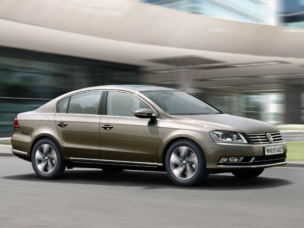 Volkswagen Passat Premium Sedan