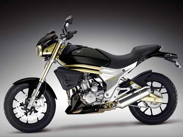 Mahindra Mojo Photos