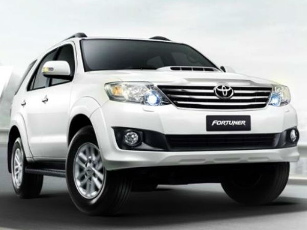 Toyota Fortuner AT Toyota Fortuner AT