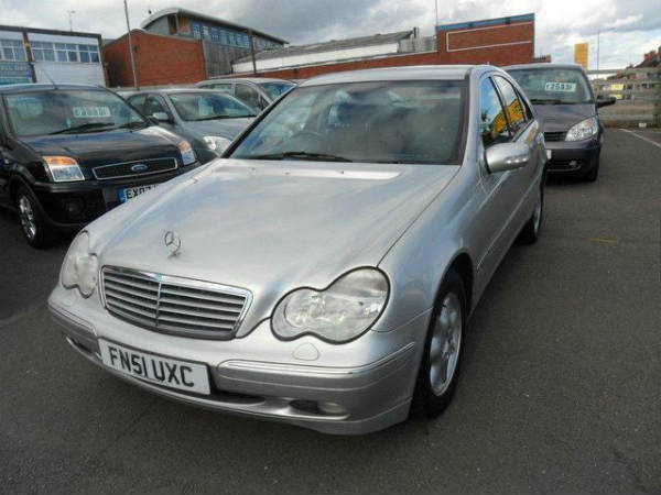2006 Mercedes-Benz C-Class 200 K 2006 Mercedes-Benz C-Class 200 K