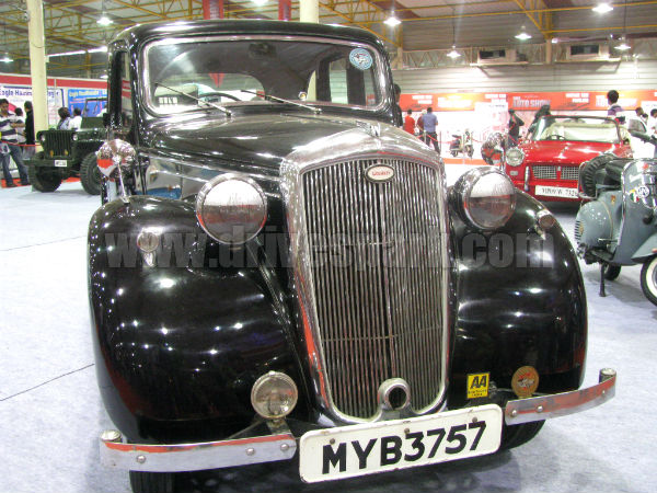 1946 Wolseley 8 Saloon