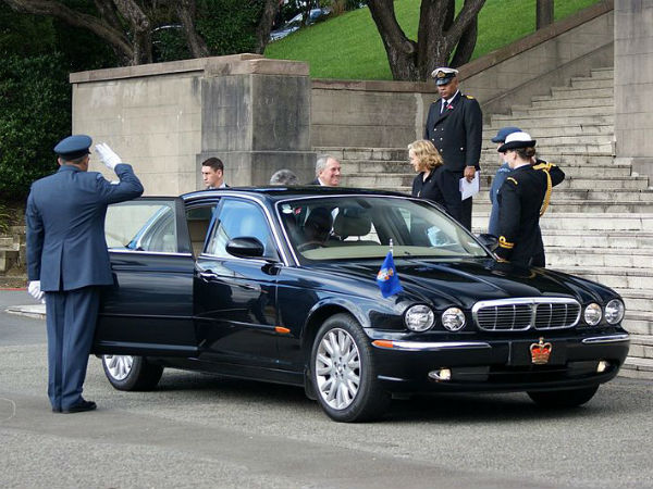 New Zealand Governor General – Jaguar XJ8