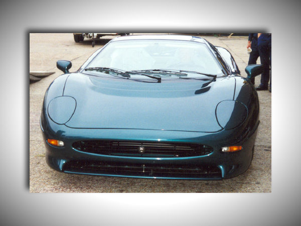 1994 Jaguar XJ220