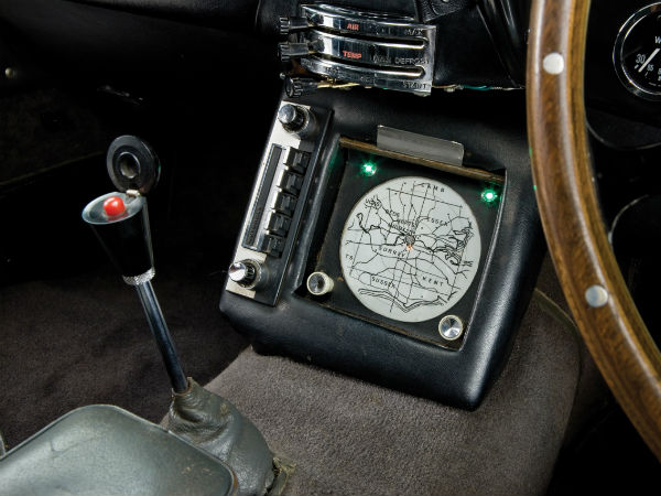 James Bond Aston Martin DB5