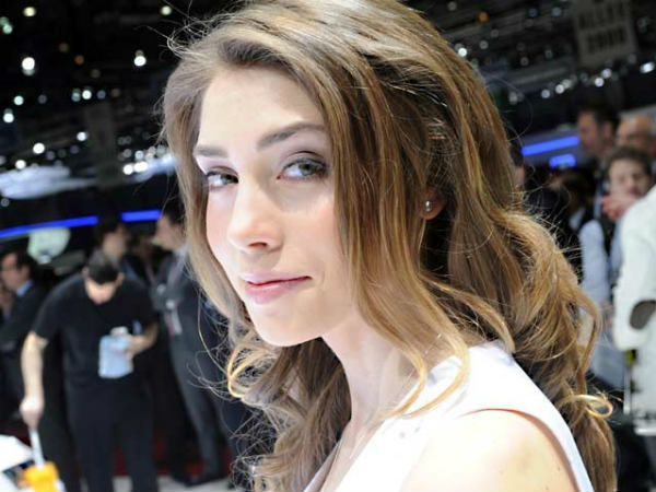 Geneva Motor Show: Cars And Babes