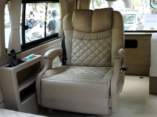 HD Kumaraswamy's Custom Campaign Van