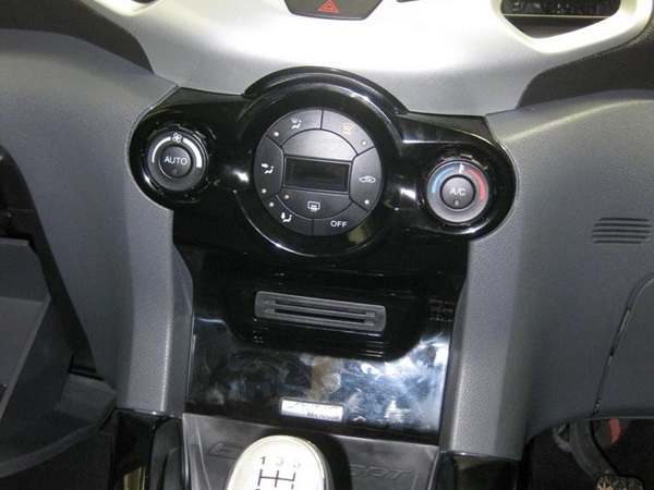 India Spec Production Ford EcoSport: First Images