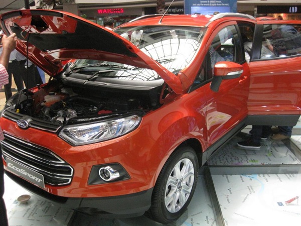 India Spec Production Ford EcoSport: First Images