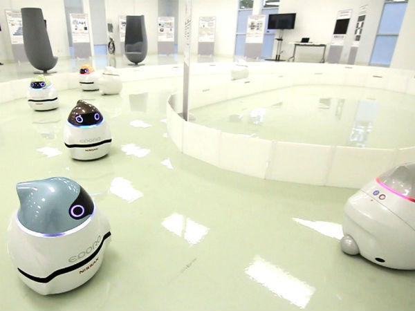 Nissan EPOROS Robot Cars