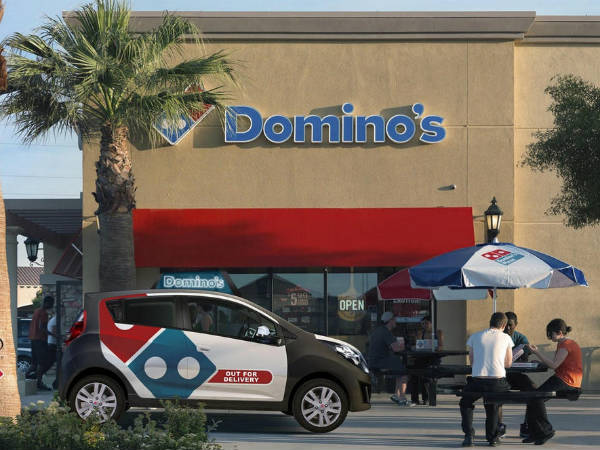 Domino's D-Box2 Pizza Develiry Car