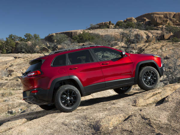 2014 Jeep Cherokee Unveiled