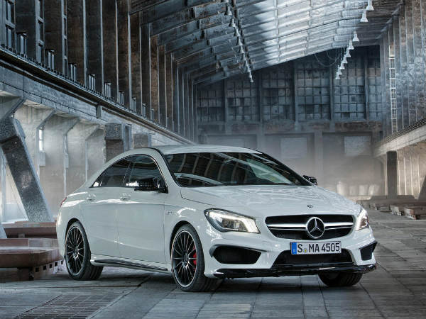 Mercedes Benz CLA 45 AMG 