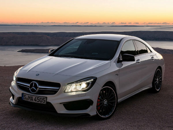 Mercedes Benz CLA 45 AMG 