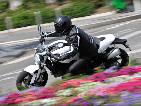 2013 Ducati Monster 696