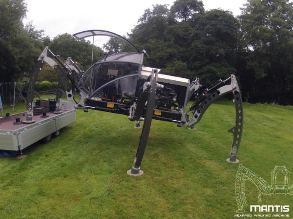 Mantis Hexapod Walking Robot
