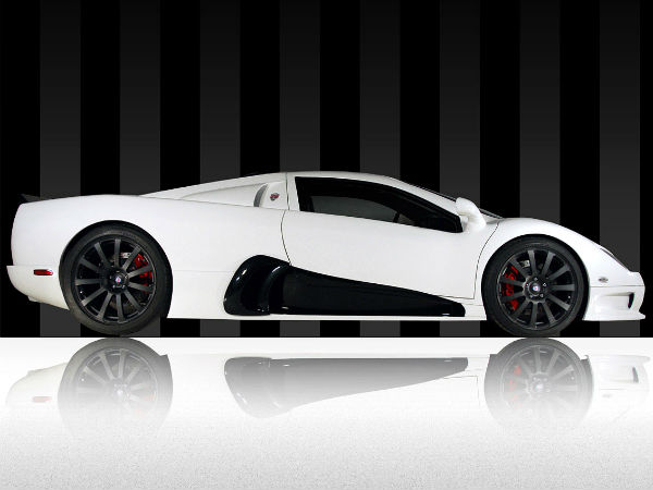 Bugatti Veyron Stripped Off Fastest Production Car Title