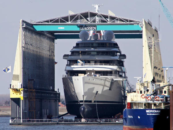 World's Largest Yacht