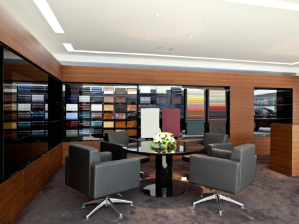 World's Largest Rolls Royce Showroom