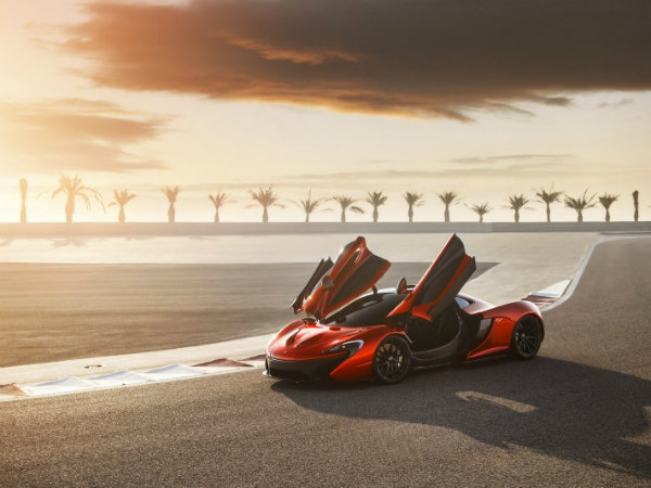 McLaren P1 Photoshoot In BIC