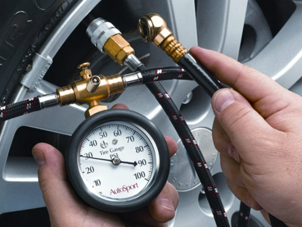 Mistake: Tyre pressure gauge is not a necessity